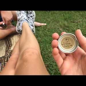 Meet your Posher, Leslie